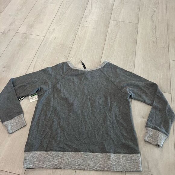 SEVENZ | Women's Gray Snakeskin Print Long Sleeve Sweater Sz L - Picture 7 of 8